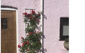 Red Rose Cottage